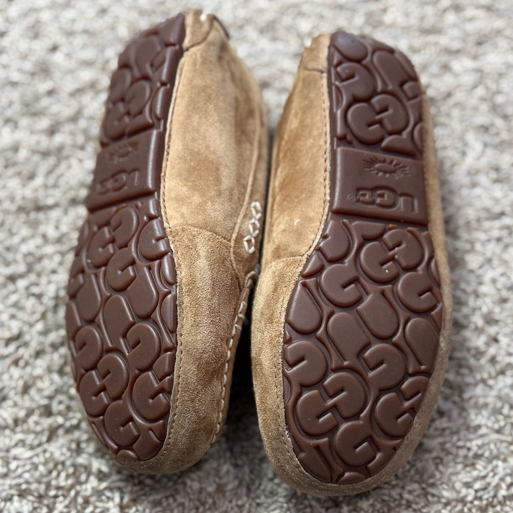 Ugg Taupe Suede Tan Slippers - Picture 4 of 5